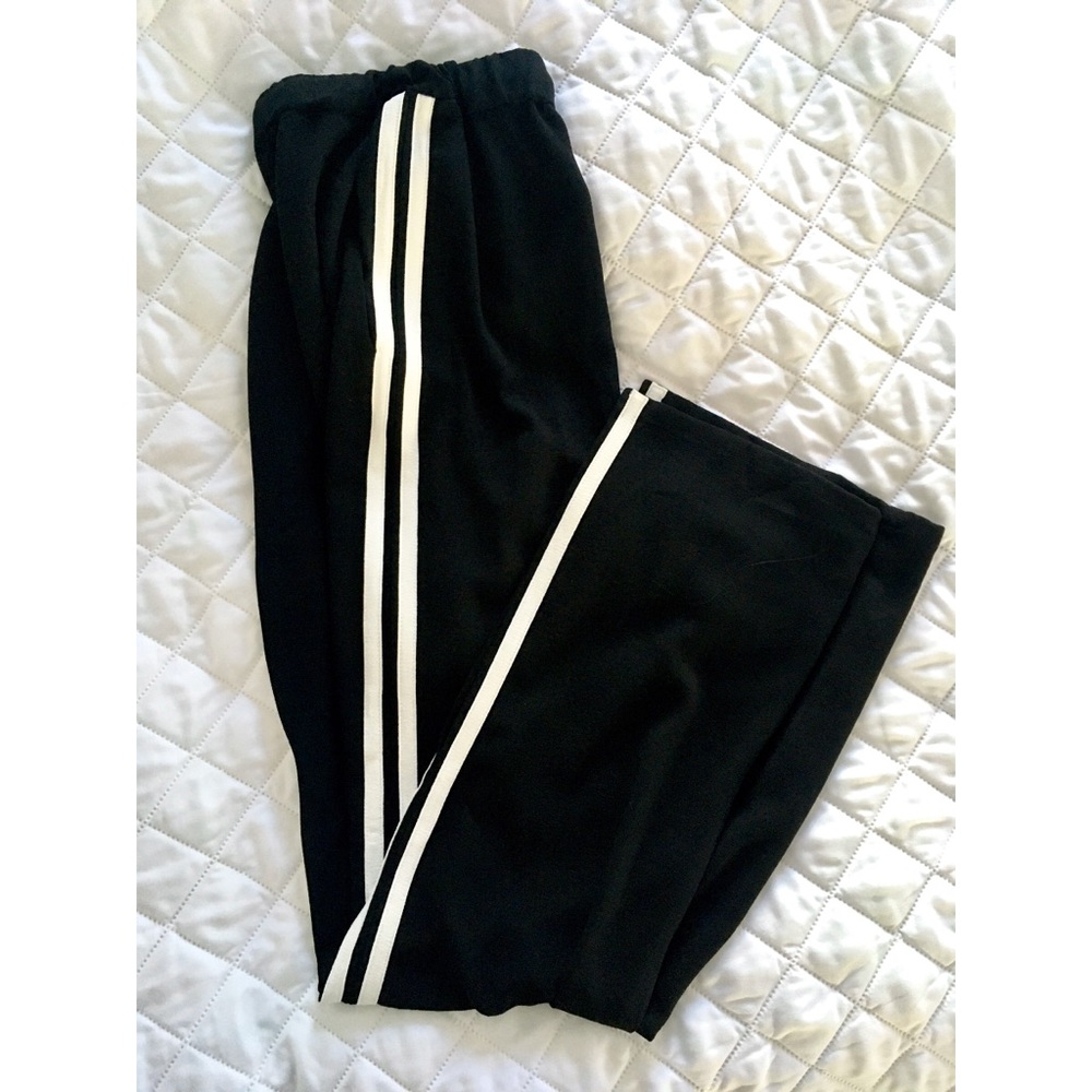 WAYF side stripe pants - Size S